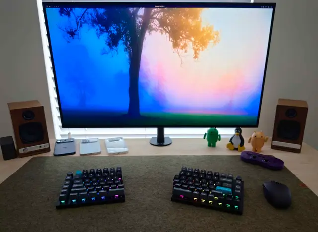 Time for a split keyboard 👀